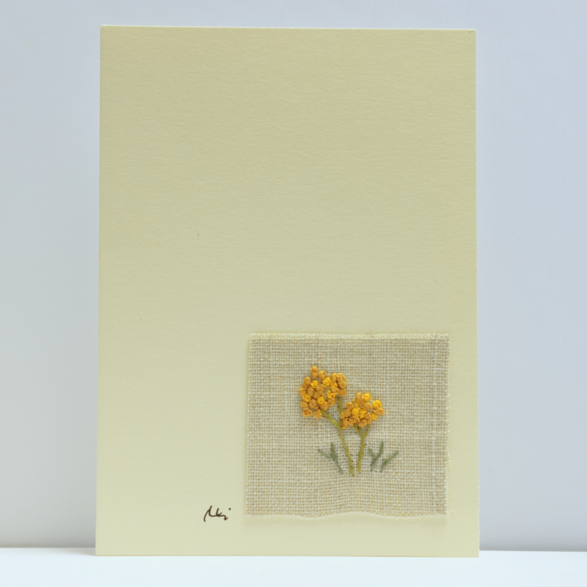 Grußkarte „Blumen“ – handgestickt